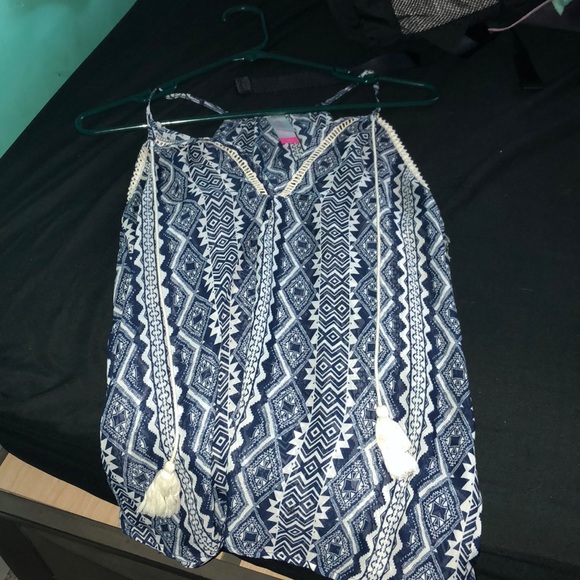 tank top - Picture 2 of 2